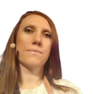 Corina Pip headshot